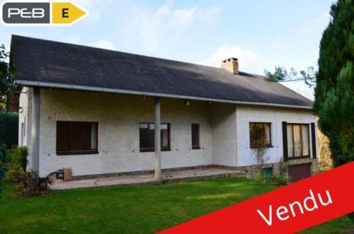 A rafraîchir, villa sur les hauteurs de Wépion