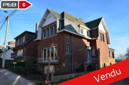 A rénover, belle villa idéalement située à Belgrade