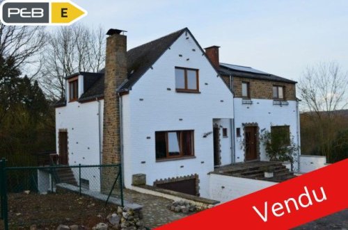 Wépion, coquette maison 3 façades rénovée