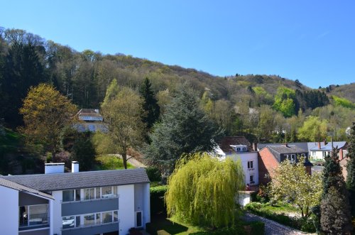 Namur, appartement 2 chambres, 3 terrasses + garage privatif
