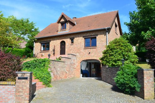 Superbe villa sur les hauteurs de Malonne