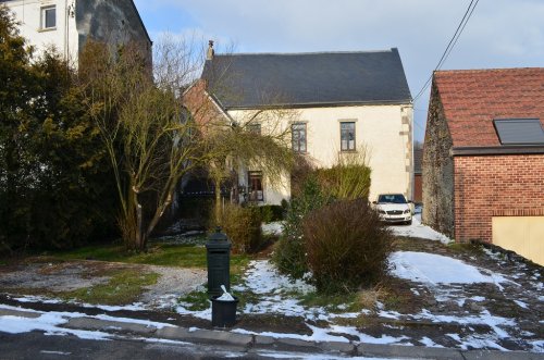 Caractère et tranquillité sur 7 ares 23 ca