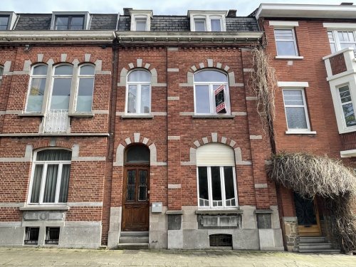 Maison 5 chambres à confortabiliser