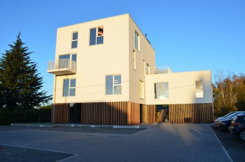 Superbe appartement 1 chambre, vaste terrasse 