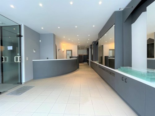 Surface de bureaux ou surface commerciale 