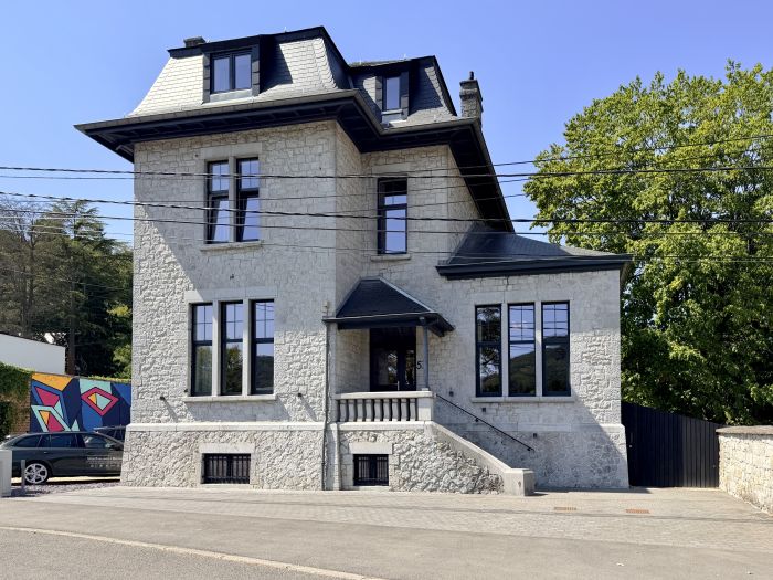 Propriété en face de la Meuse