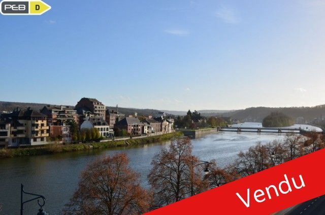 Namur, appart. 3 ch avec garage, cave et grenier privatifs